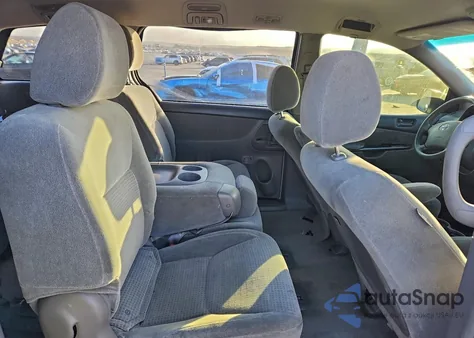 2009 Toyota Sienna Ce z USA, uszkodzony, nr VIN 5TDZK23C79S260540